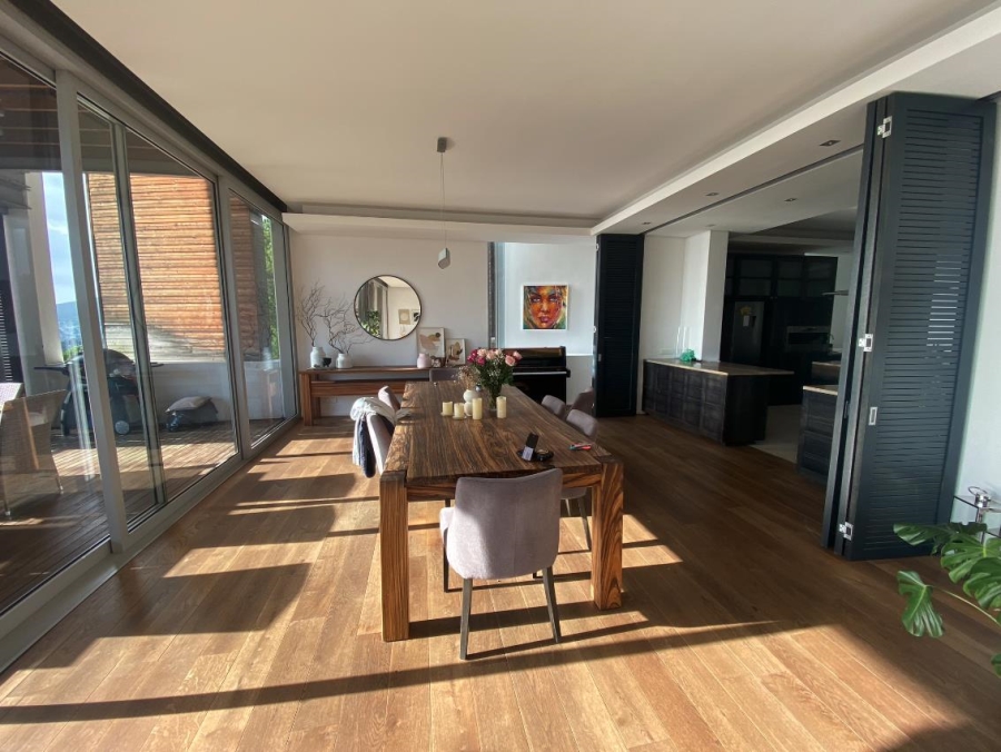 To Let 4 Bedroom Property for Rent in Higgovale Western Cape